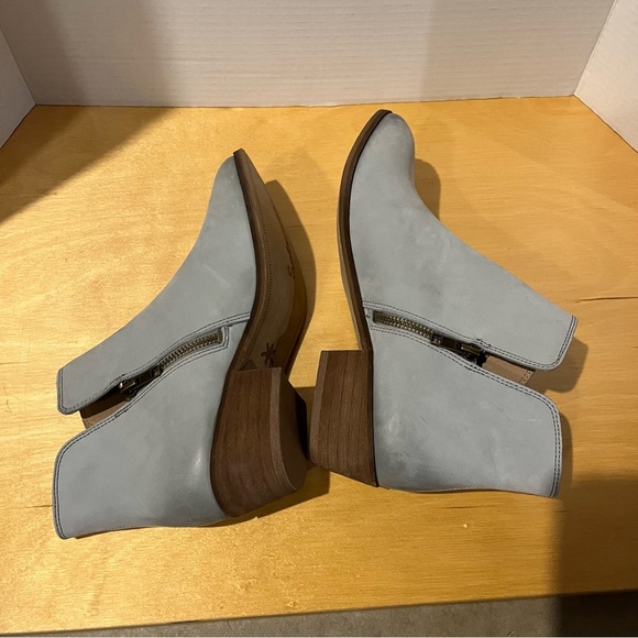 Splendid Women size 9 Leather Gray Ankle Booties Zip - Picture 7 of 10